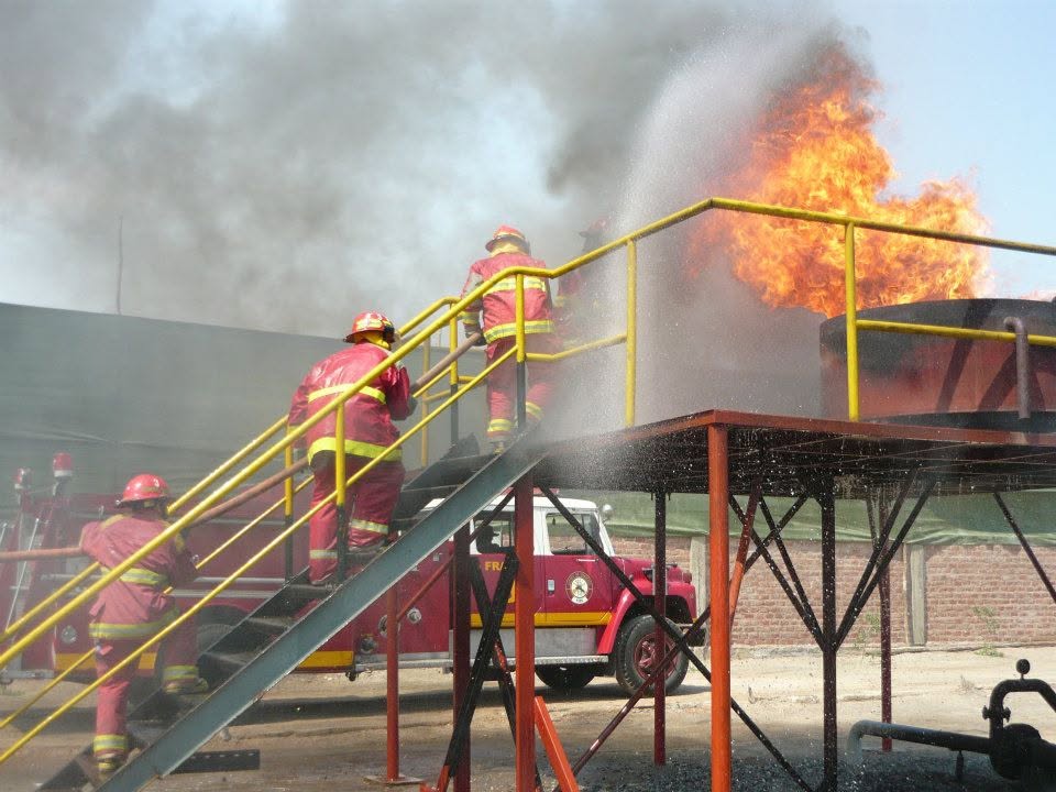 Simulador a GLP para entrenamiento con fuego real